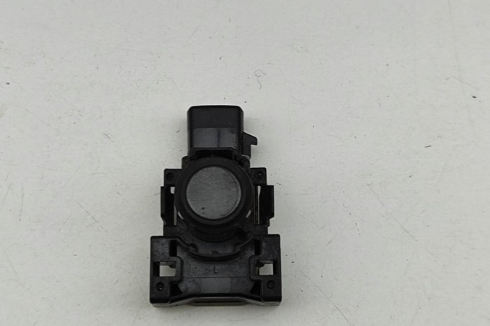 Senzor de parcare față MAZDA CX-5 KF 2022 OEM: KD47-67UC1 31151864