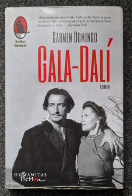 GALA-DALI - Carmen Domingo foto