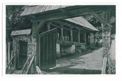 519 - MARAMURES, Casa taraneasca, Romania - old postcard, real PHOTO - unused foto
