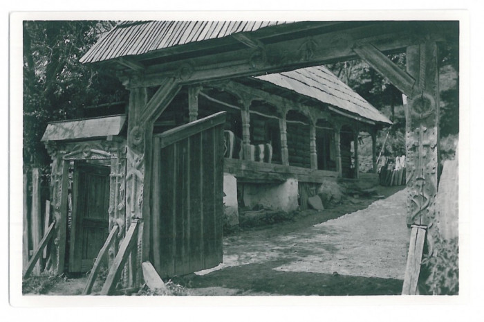 519 - MARAMURES, Casa taraneasca, Romania - old postcard, real PHOTO - unused