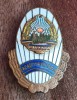 Insigna Militara Absolvire Academia Militara RSR - QW9 N5 61 - Colectie Militara Romana