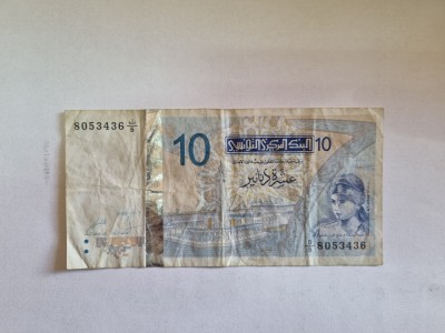 bancnota tunisia 10 d 2005 foto