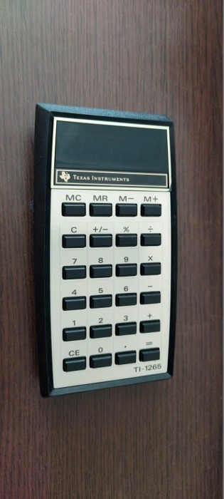 CALCULATOR TEXAS INSTRUMENTS TI-1265