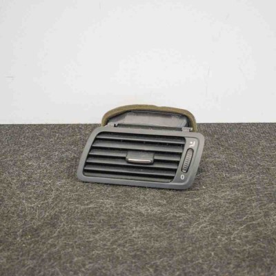 Gura de ventilație planșa de bord VW PASSAT B6 3C2 2010 OEM: 3C2819701E 2732748 foto