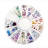 Strasuri decorative pentru unghii - MULTICOLOR