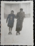 Fotografie, Femeie si barbat la patinaj, perioada interbelica