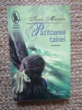 Pazitoarea tainei - Kate Morton, Humanitas Fiction