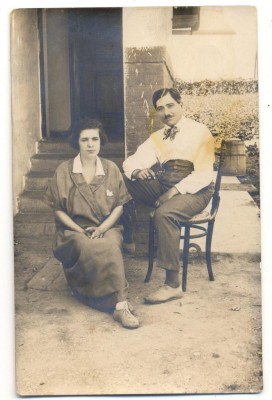 AD 1546 C.P.VECHE - SOTI IN TINUTA DE EPOCA -PUTIN PATATA foto