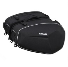 Set genti laterale Shad model E48 - culoare: negru (volum total: 46-58L)