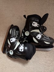 Patine gheata Oxelo (Decathlon) 30-32