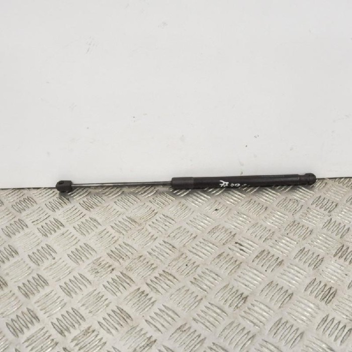 VW PASSAT Variant B7 365 2014 OEM: 3AF827550B SKU: 2597641