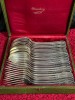 SET TACAMURI Argintate - 12 Linguri + 12 Furculite - Christofle - Limoges !