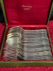 SET TACAMURI Argintate - 12 Linguri + 12 Furculite - Christofle - Limoges !