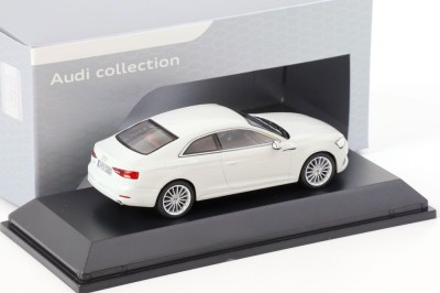 Macheta 1/43 2017 Audi A5 Coupe, glacier white Spark foto