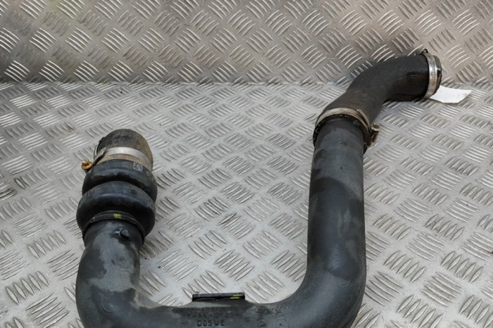 Furtun intercooler FORD RANGER TKE 2018 OEM: AB39-6C646-DC,AB39-6C646-D | 29929034