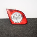 Lampa haion st&acirc;nga VW PASSAT B6 3C2 2006 OEM: 3C5945093D 3690158