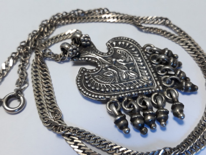 MEDALION argint MASIV vechi RAJASTHAN INDIA rar TRIBAL vintage pe Lant argint