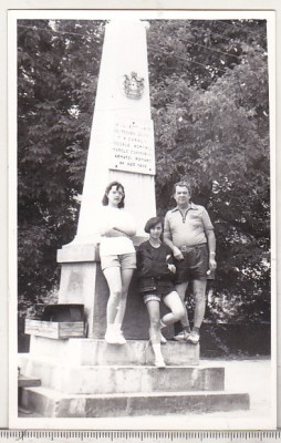 bnk foto Monumentul Eroilor de la Tazlau foto