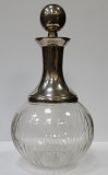 Carafa din cristal cu montura din metal argintat, Secol XX