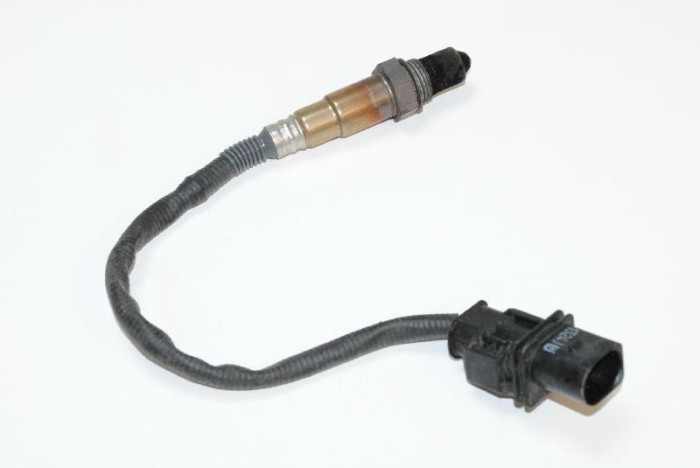 Sonda lambda BMW 3 F30, F80 2013 OEM: 7791600-03 2182080