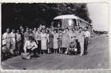 Bnk foto - Autocar Skoda 706 RTO Lux ONT cu excursionisti, Alb-Negru, Romania de la 1950, Transporturi