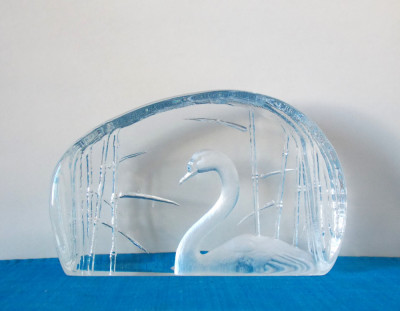 Sculptura full lead crystal, handmade &amp;ndash; Lebada 4 - design Mats Jonasson, Maleras foto