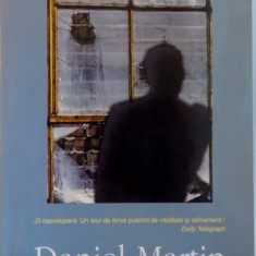 DANIEL MARTIN de JOHN FOWLES, 2004