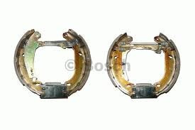 Saboti frana Renault Clio 1, Renault Super 5, Kit reparatie frana punte spate complet saboti + cilindri , Kit Original 7701205095 Kft Auto