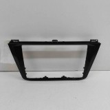 Ornament capac ecran navigație VW TIGUAN AD1 2024 OEM: 5NA858071D 28239075