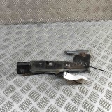 Suport aripa dreapta față AUDI Q7 4L 2014 OEM: 4L0821136,4L0805698 30973735