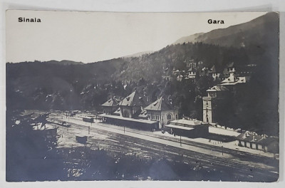 SINAIA , GARA , COLECTIA SILVIU DRAGOMIR , CARTE POSTALA ILUSTRATA , MONOCROMA , INTERBELICA foto