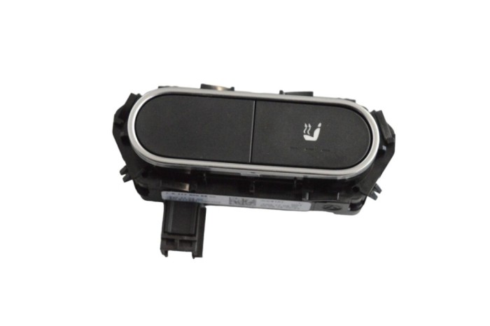Comutator &icirc;ncălzire scaun MERCEDES-BENZ CLA Coupe C118 2021 OEM: A1779056800 | 23346343