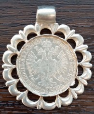 (134) PANDATIV ARGINT FACUT DIN MONEDA AUSTRIA - 1/4 FLORIN 1858 B, FRANZ JOSEF foto