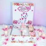 Cumpara ieftin Trusou Botez cu 8 Piese, Pisica Marie, Culoare Roz Deschis - TB189
