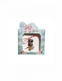 Martisor tip brosa cu model bufnita aurie cu perla alba pentru 1 si 8 martie