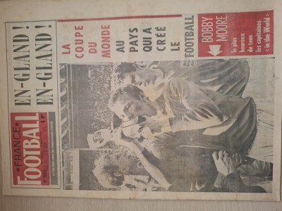 Reviste fotbal foto