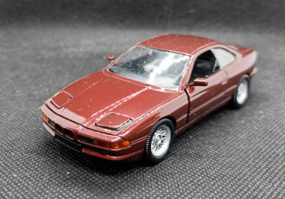 Macheta BMW 850i - Schabak 1/43 foto