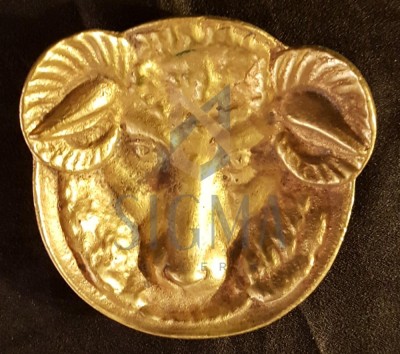 SCRUMIERA BRONZ, ILUSTRAND CAP DE BERBEC foto