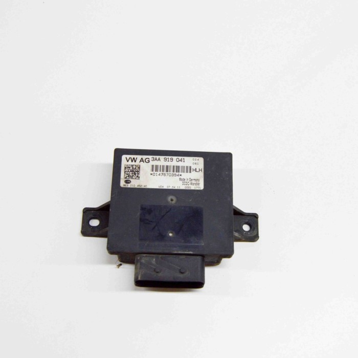 Unitate de control tensiune VW PASSAT Variant B7 365 2011 OEM: 3AA919041,8ES010452 17247294