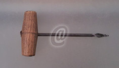 Tirbuson manual cu maner lemn, vintage,11 cm foto