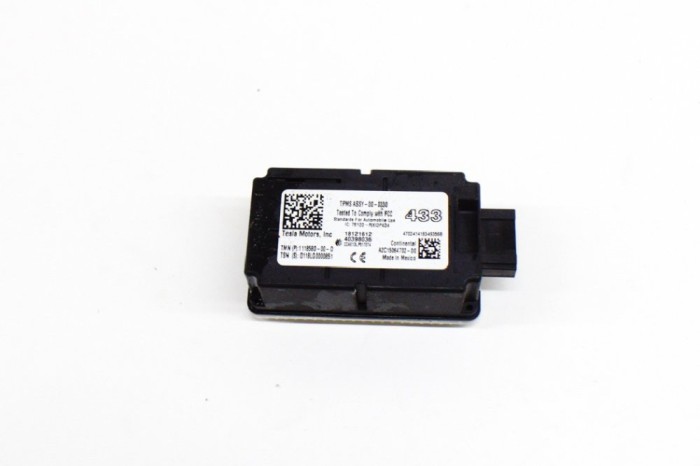 Modul de control presiune anvelope TESLA MODEL 3 2019 OEM: 40398036,A2C15064702,1118580-00-D 11495416