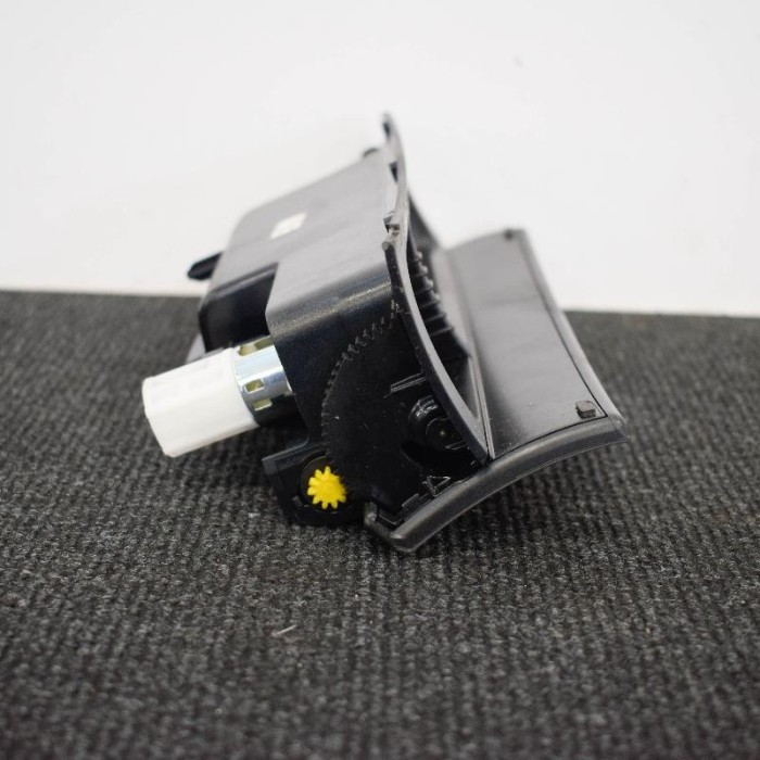 Scrumiera VW PASSAT B6 3C2 2007 OEM: 3C0863284A3C0857961A 3617127