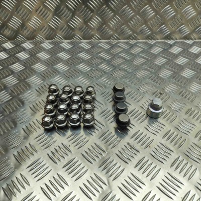 Set prezoane roata FORD PUMA J2K, CF7 2024 OEM: 77FB-1711-AC 31988874 foto