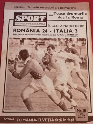 Revista SPORT nr. 10/mai 1967 (prezentare Dinamo Bacau) foto