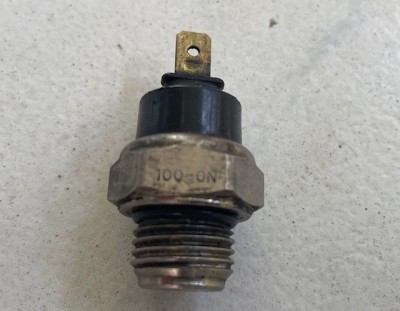 Honda CBR 125 R CBR125R (JC39) 2007-2010 (JC34) 2004-2006 Termocupla (100 C On) foto
