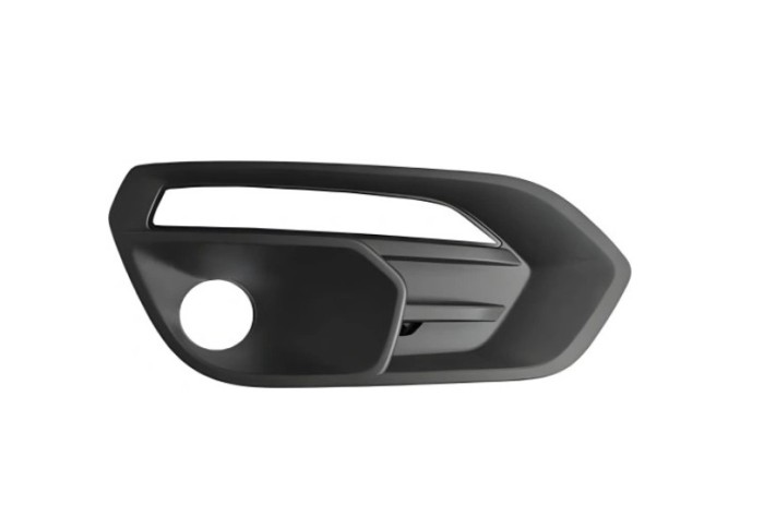 Grila bara fata IVECO DAILY, 2019-, partea dreapta, cu gauri lampa semnalizare; cu gaura lampa ceata,