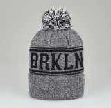 Caciula Fes Iarna Barbati Brooklyn Gri Pom Pom + LIVRARE GRATUITA, Crem, Marime universala