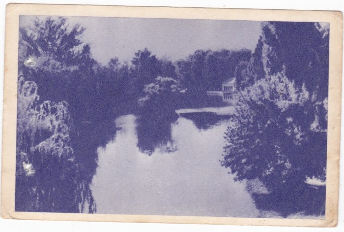 AMS - ILUSTRATA 1372, LACUL DIN PARCUL POPORULUI - CRAIOVA, ANUL 1956, cu perforari