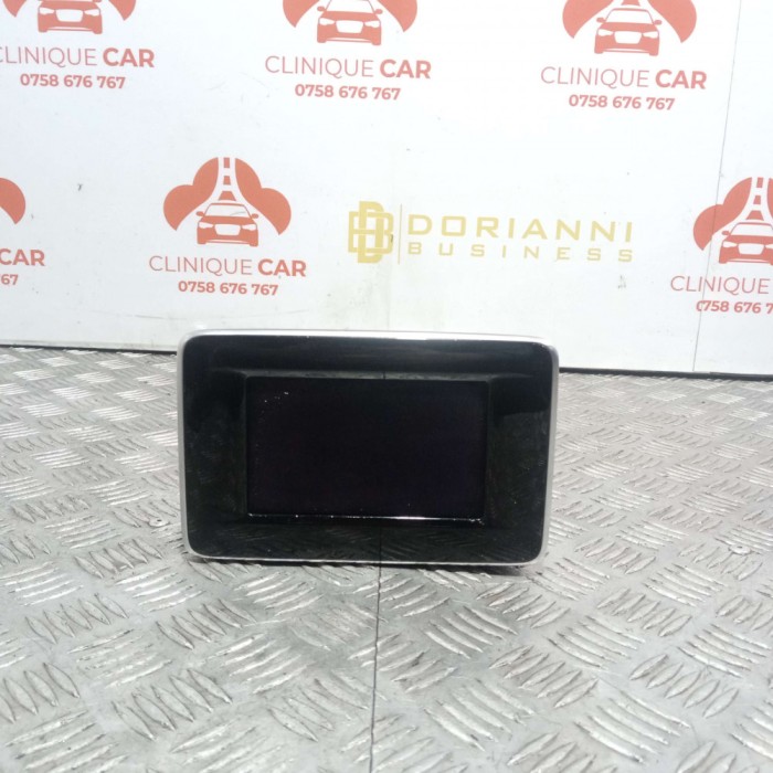 Display Navigatie Mercedes B-Class 2011-2018