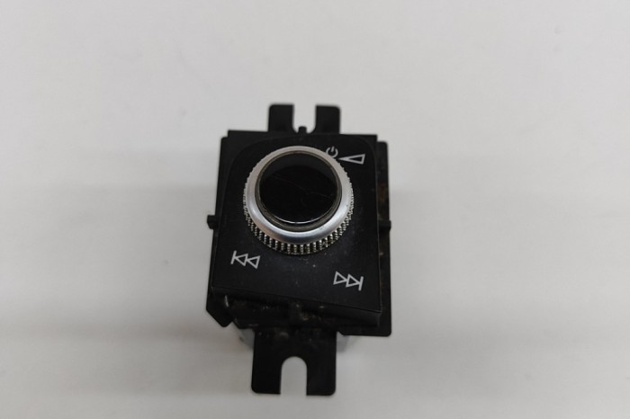 Buton player muzical AUDI A5 F53 2017 OEM: 8W2919616 29843897